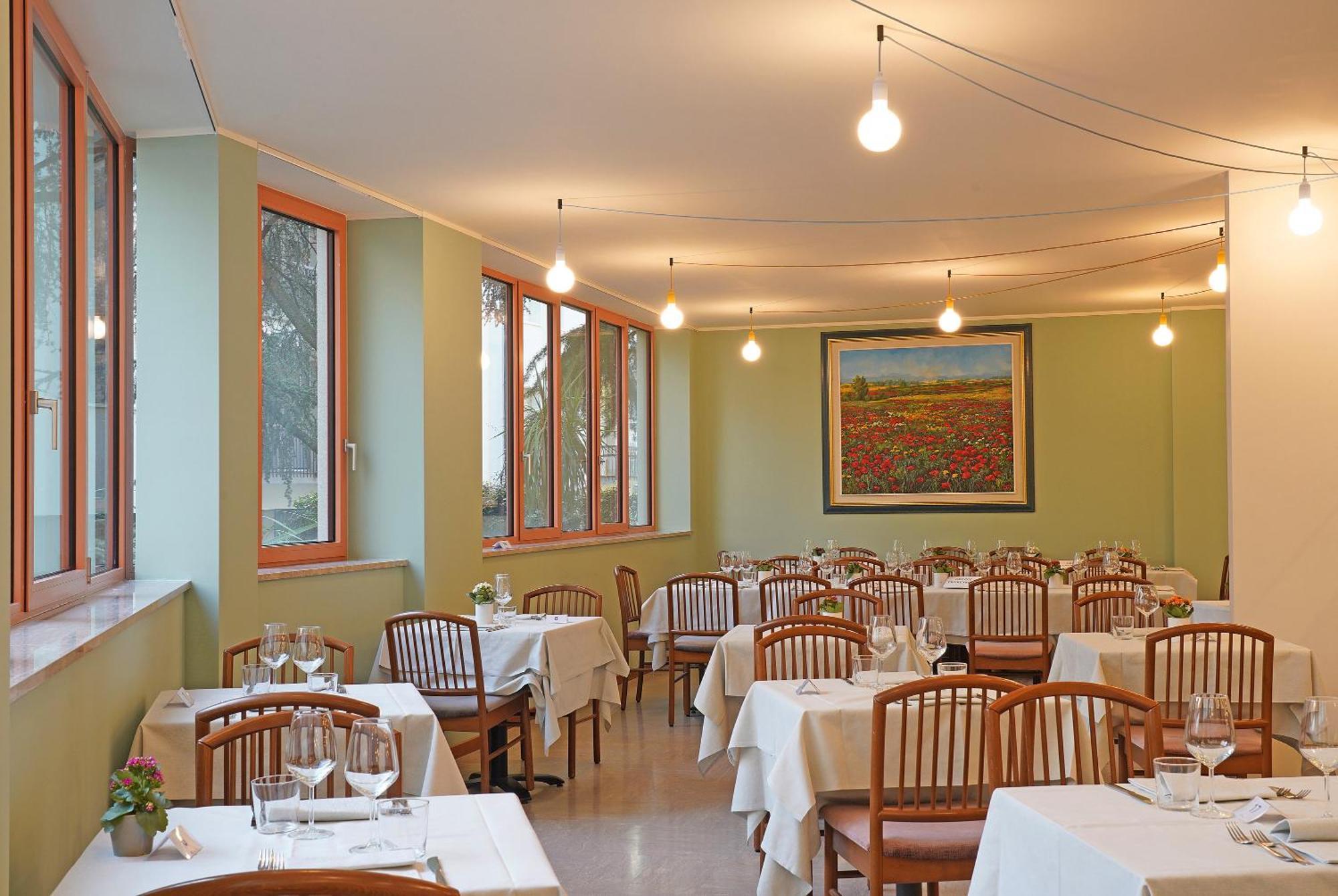 Hotel La Perla - Bike Hotel Garda  Ngoại thất bức ảnh