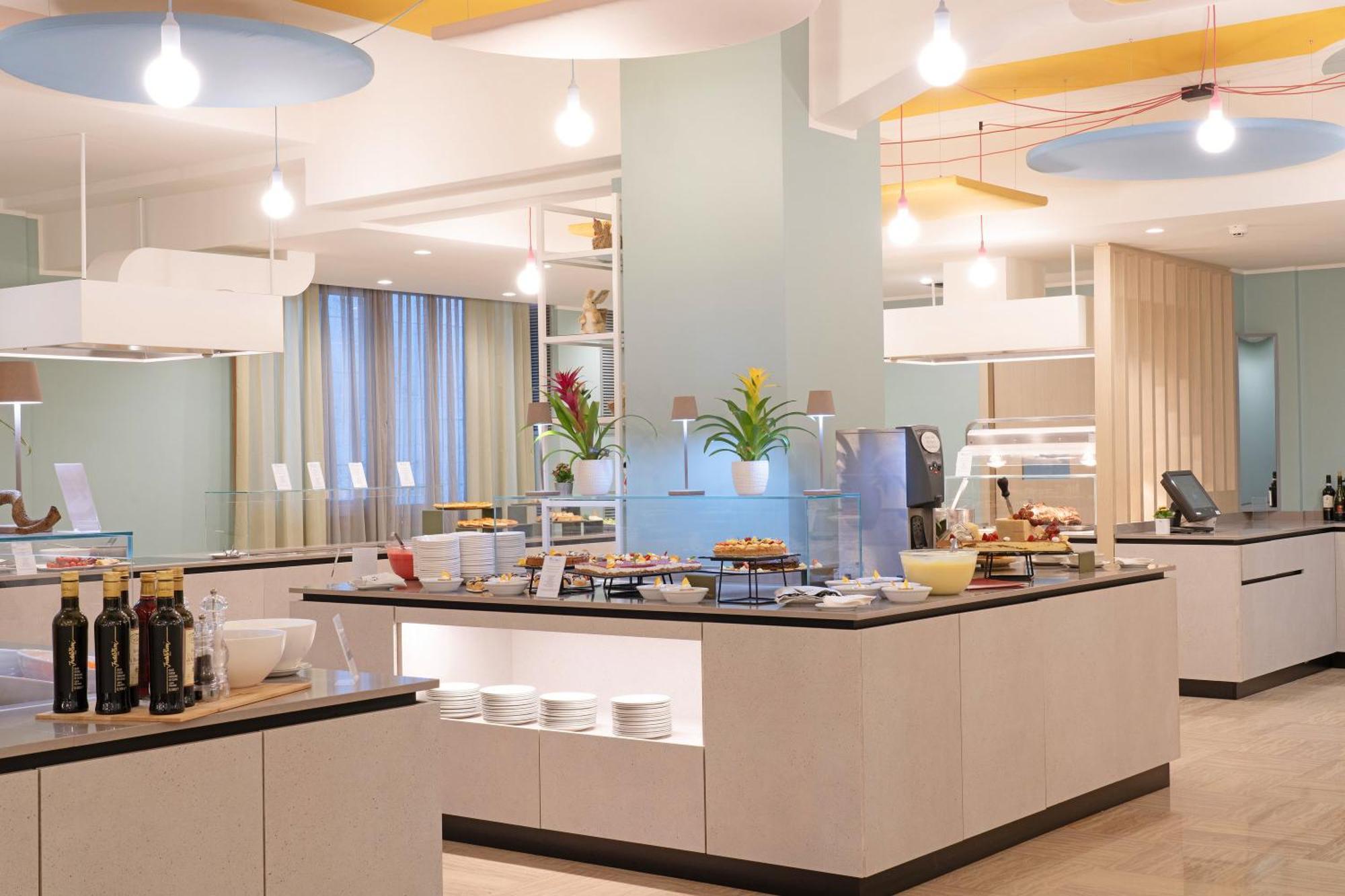 Hotel La Perla - Bike Hotel Garda  Ngoại thất bức ảnh
