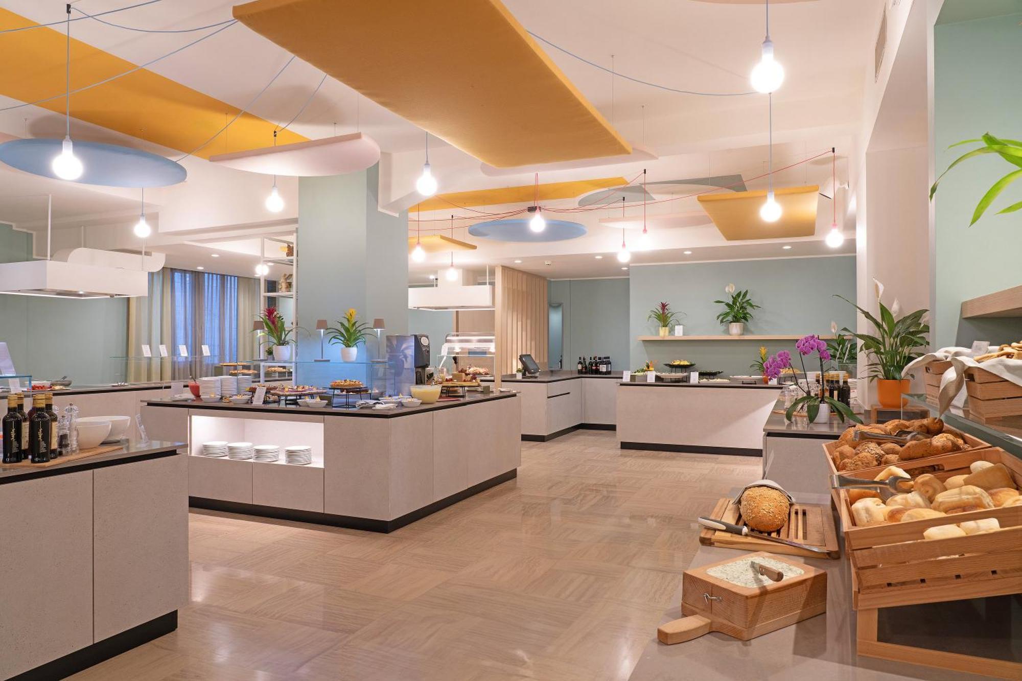 Hotel La Perla - Bike Hotel Garda  Ngoại thất bức ảnh