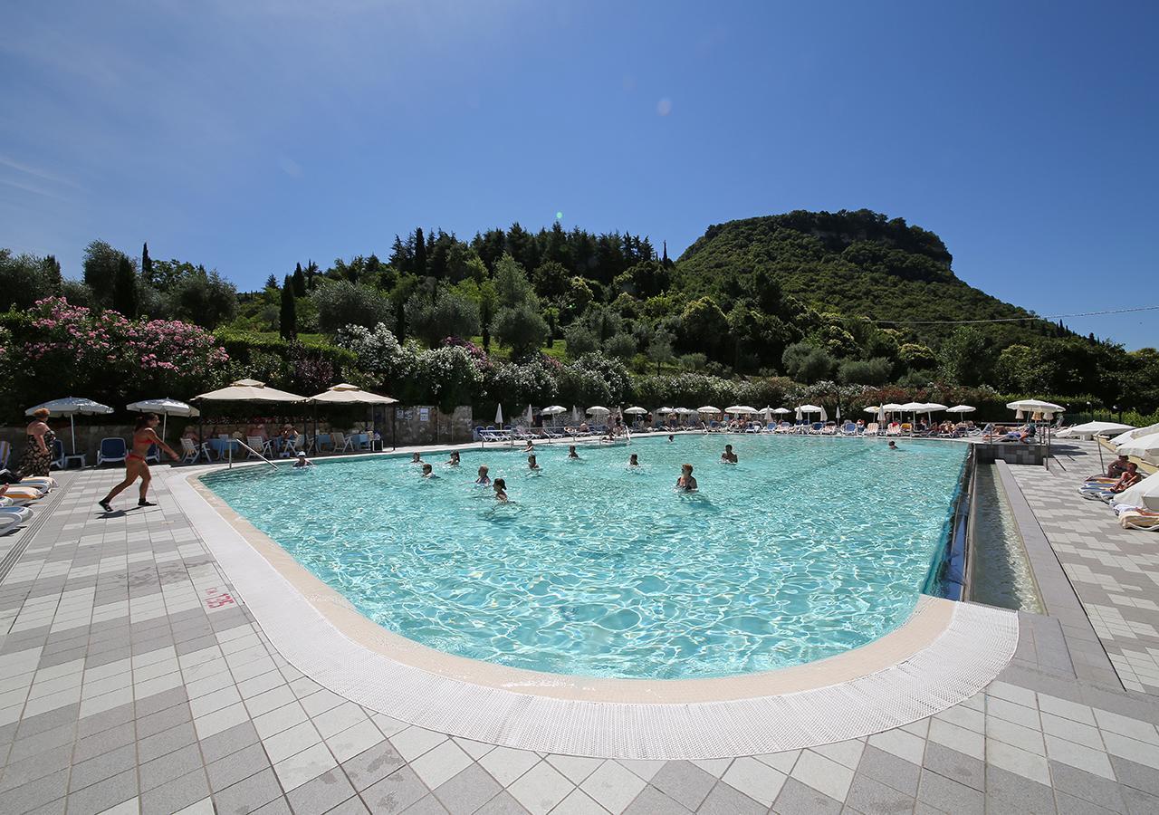 Hotel La Perla - Bike Hotel Garda  Ngoại thất bức ảnh