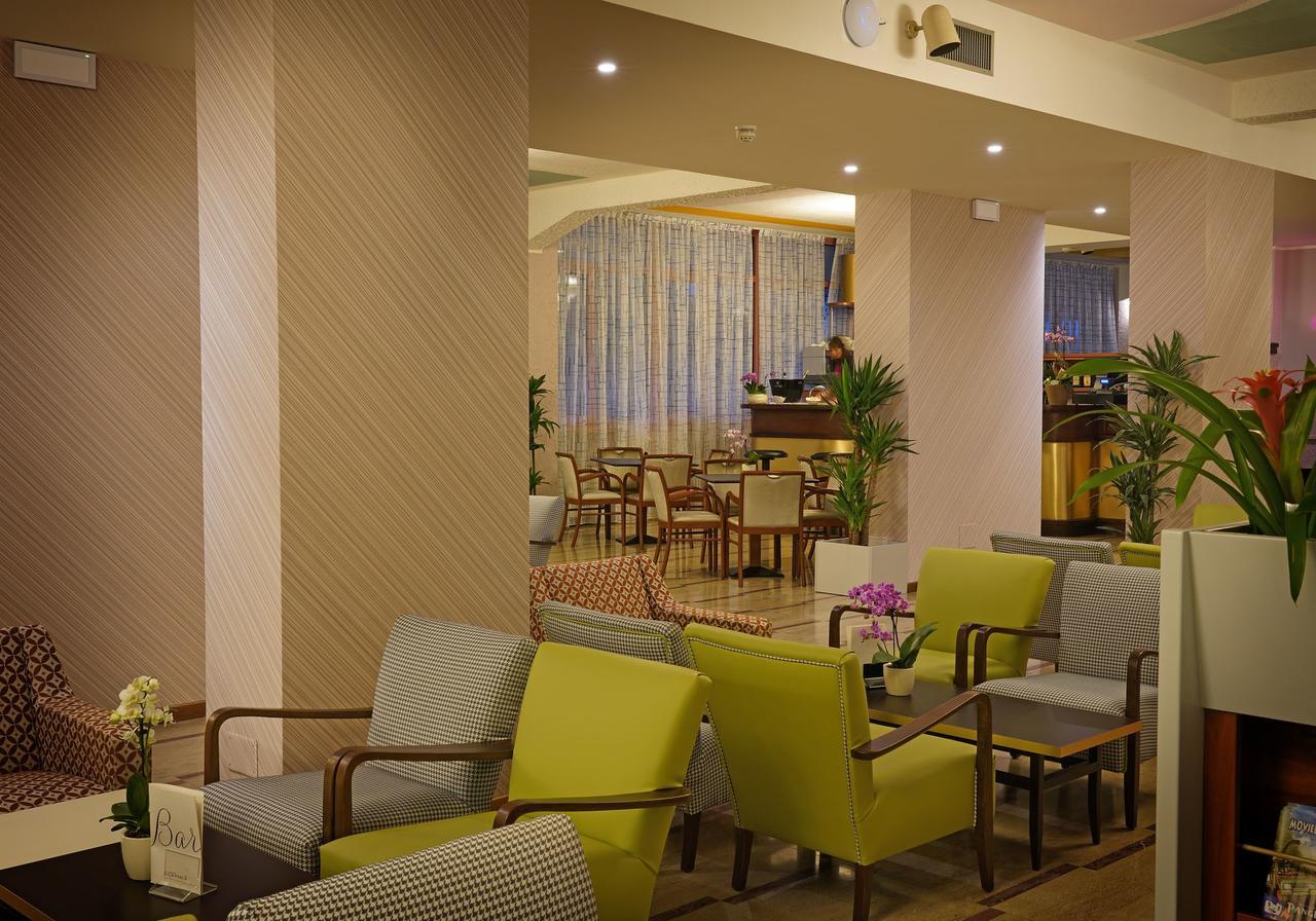Hotel La Perla - Bike Hotel Garda  Ngoại thất bức ảnh