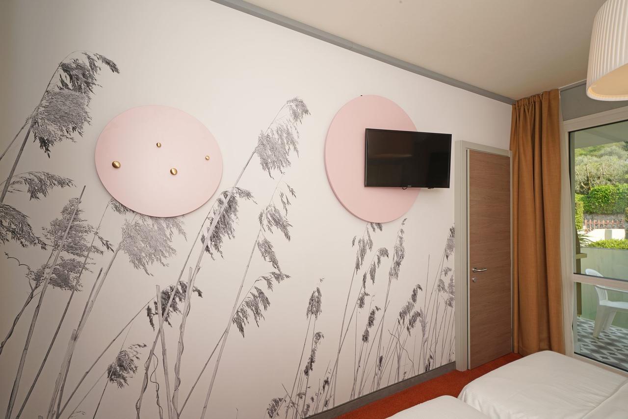 Hotel La Perla - Bike Hotel Garda  Ngoại thất bức ảnh